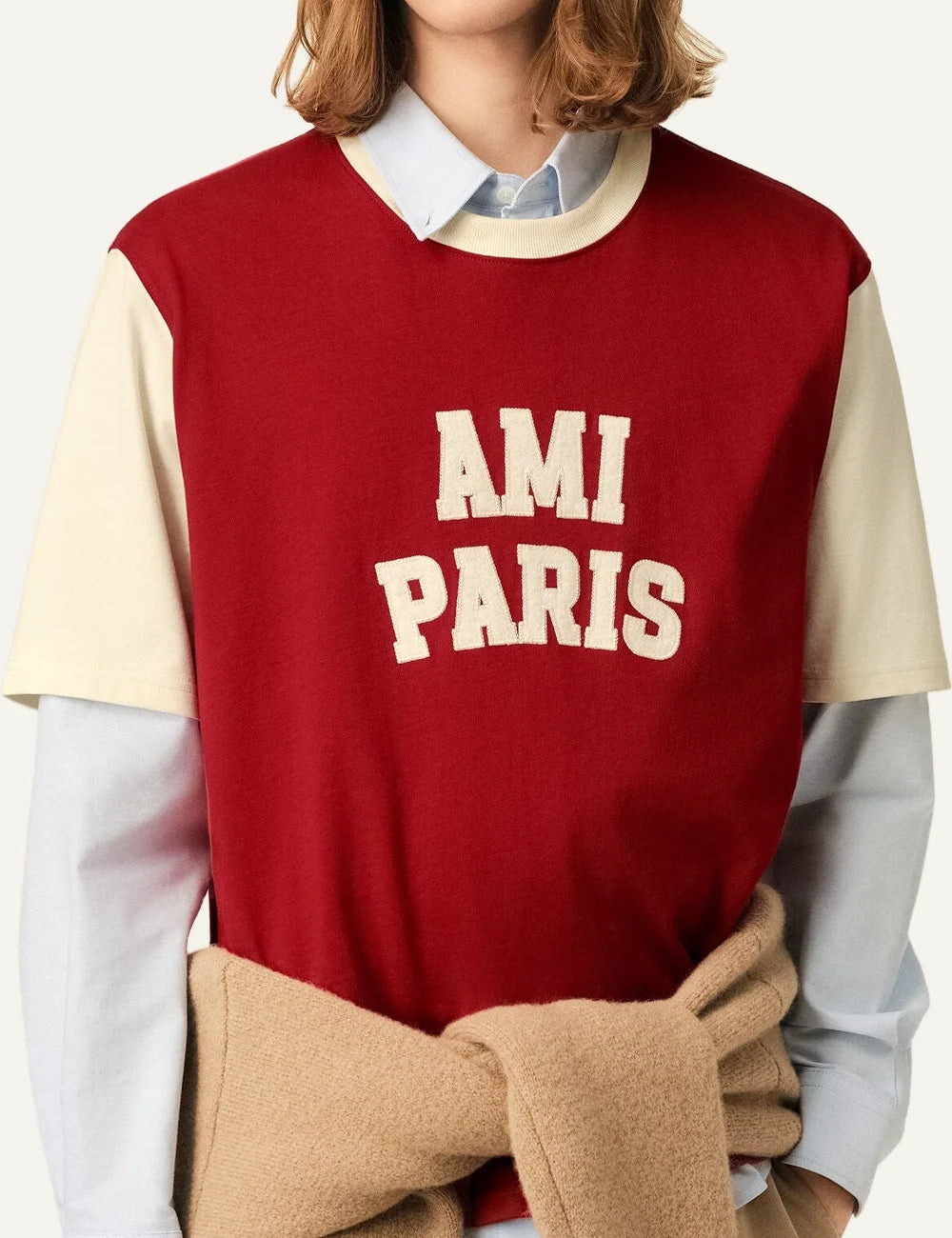 AMI Paris men red and ecru T-shirt with AMI Paris felt logo embroidery model