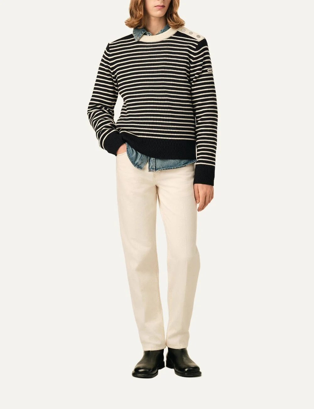 Ami Paris men's cream straight leg denim jeans with regular waist, five pockets, button fly and tonal metal rivets full body