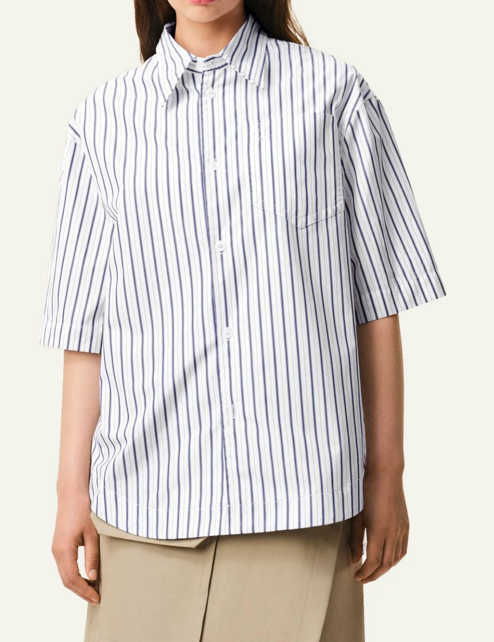 ami paris white blue stripe cotton poplin shirt short sleeve front model