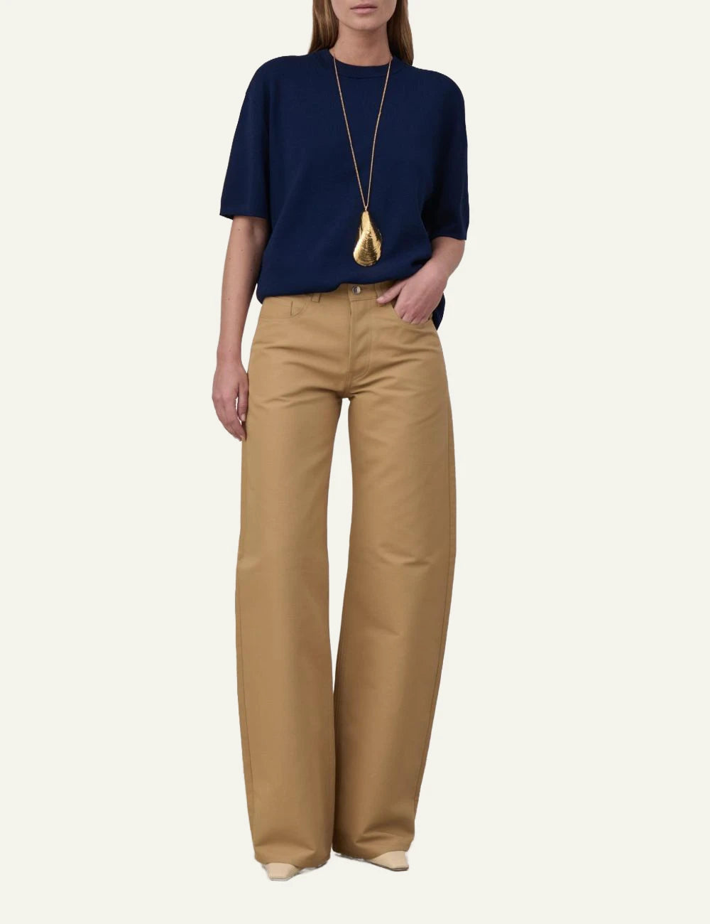 Armarium cotton low rise relaxed pants caramel extra long front model view