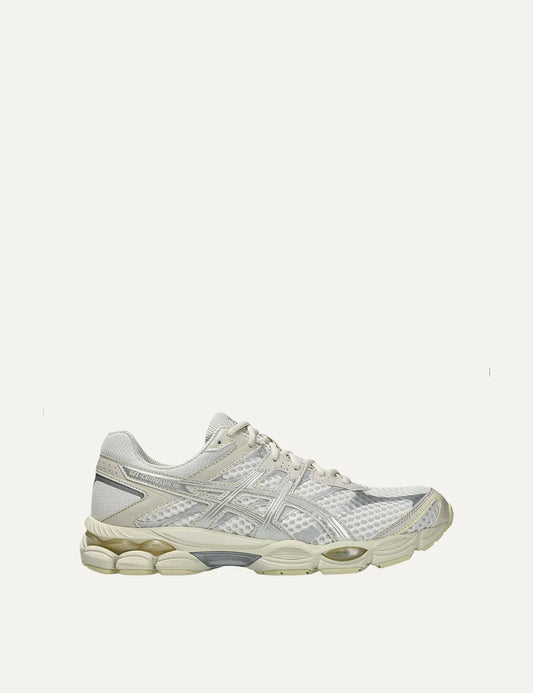 ASICS GEL-CUMULUS 16 white and silver mesh sneakers with metallic overlays