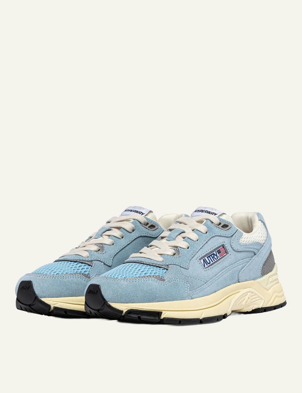 Autry Hyperway Low wom pearl fino silver opposite side view