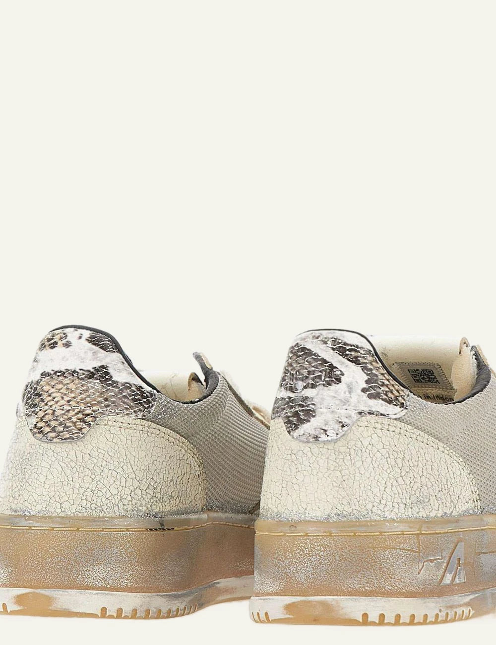 Autry Medalist Low Super Vintage sneakers white silver python heel back view