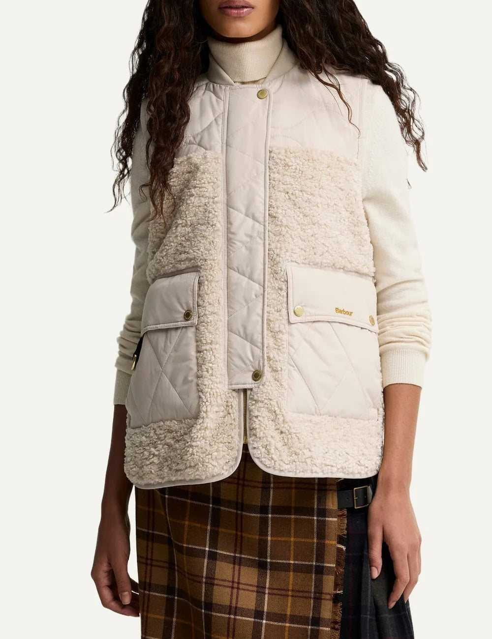 Barbour women's beige fleece and quilted gilet with patch pockets and gold-tone hardware model