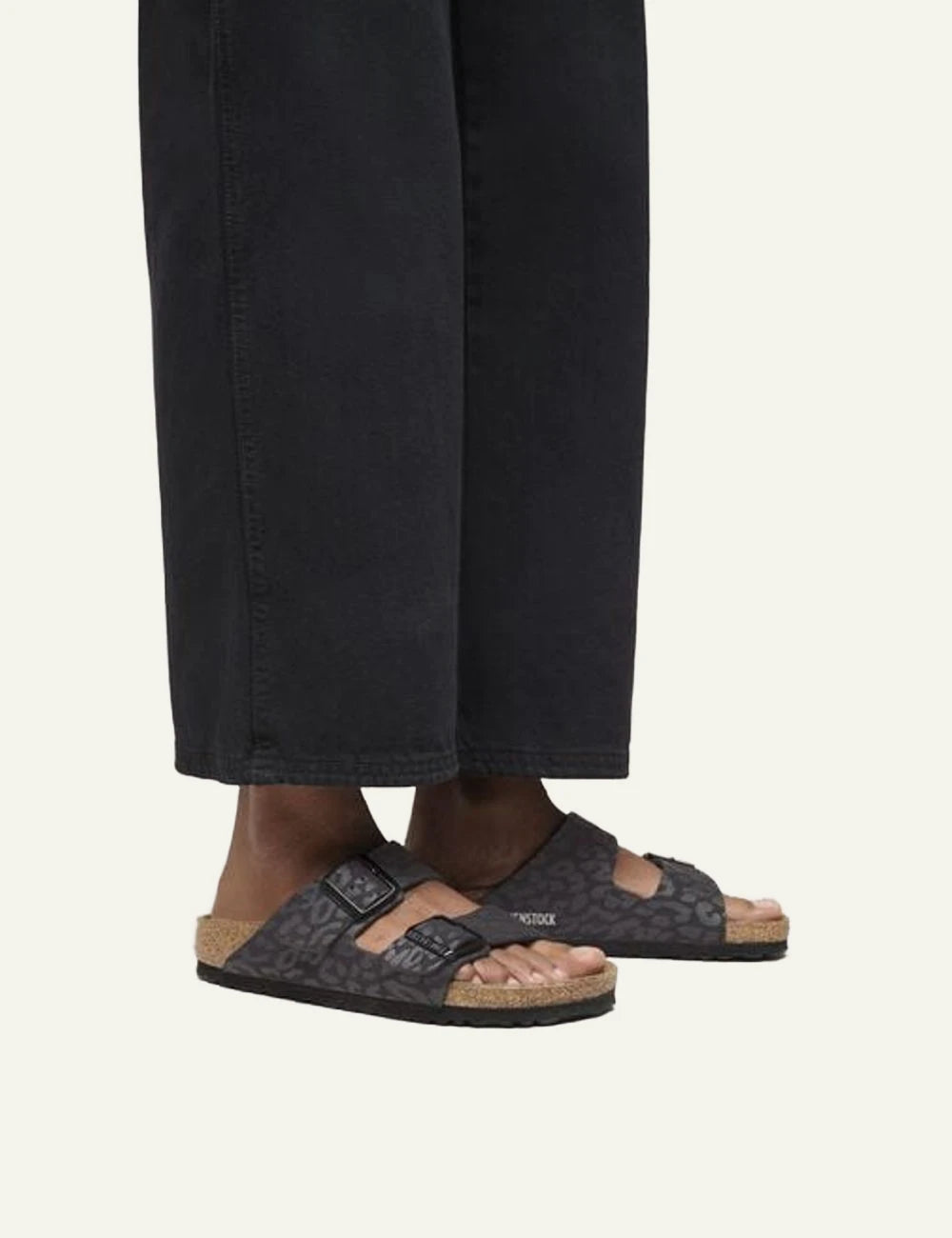 Birkenstock Arizona leo black sandal side model view