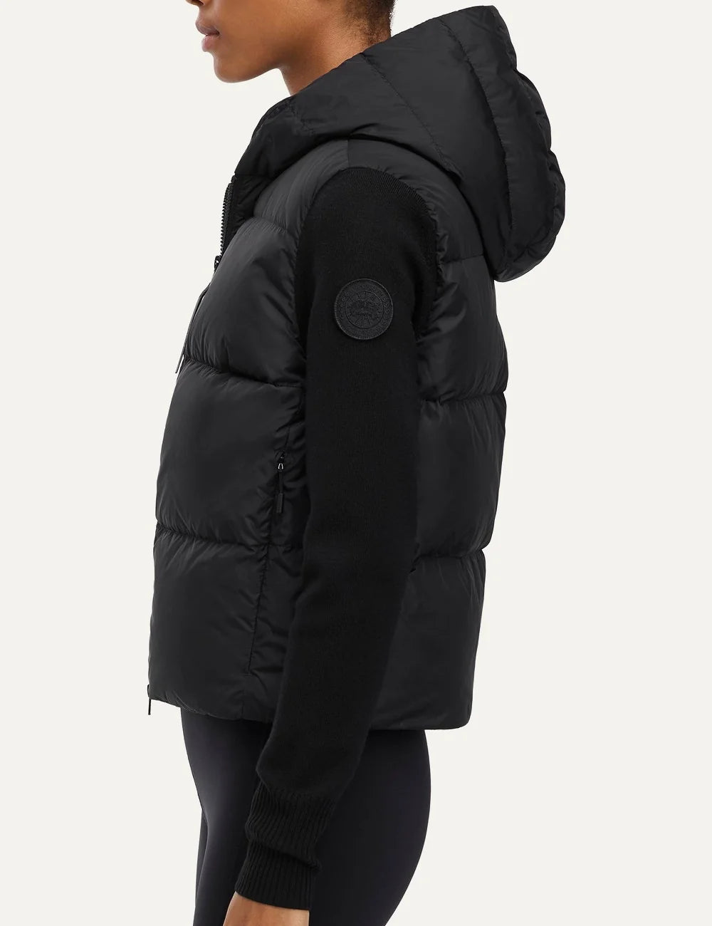 Canada Goose women's HyBridge Wide Quilt Knit Hoodie black down-filled quilted jacket with merino wool sleeves, fixed hood and two-way zipper side