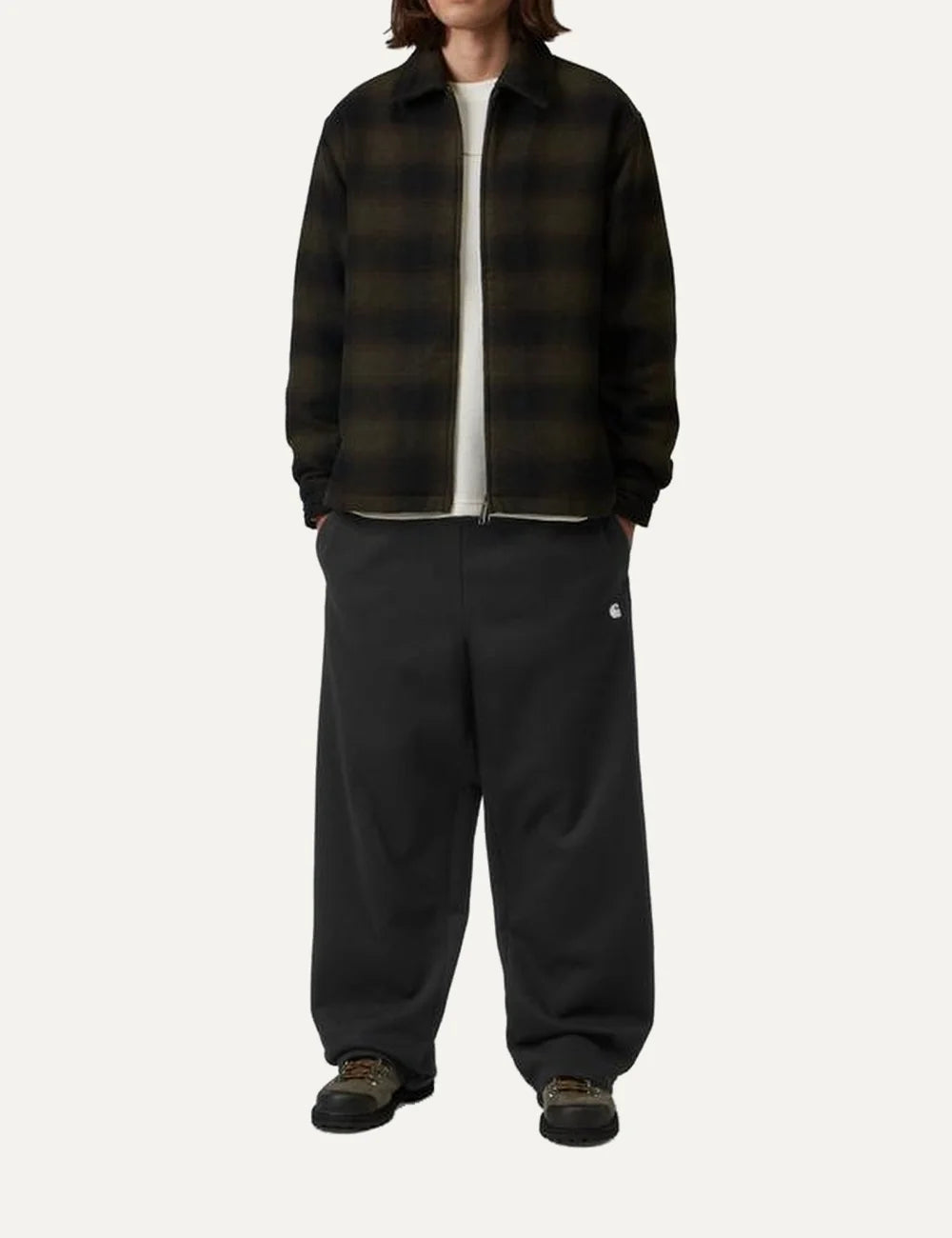 Carhartt WIP men Mack black loose-fit sweatpants with elasticated waist and embroidered C logo full body