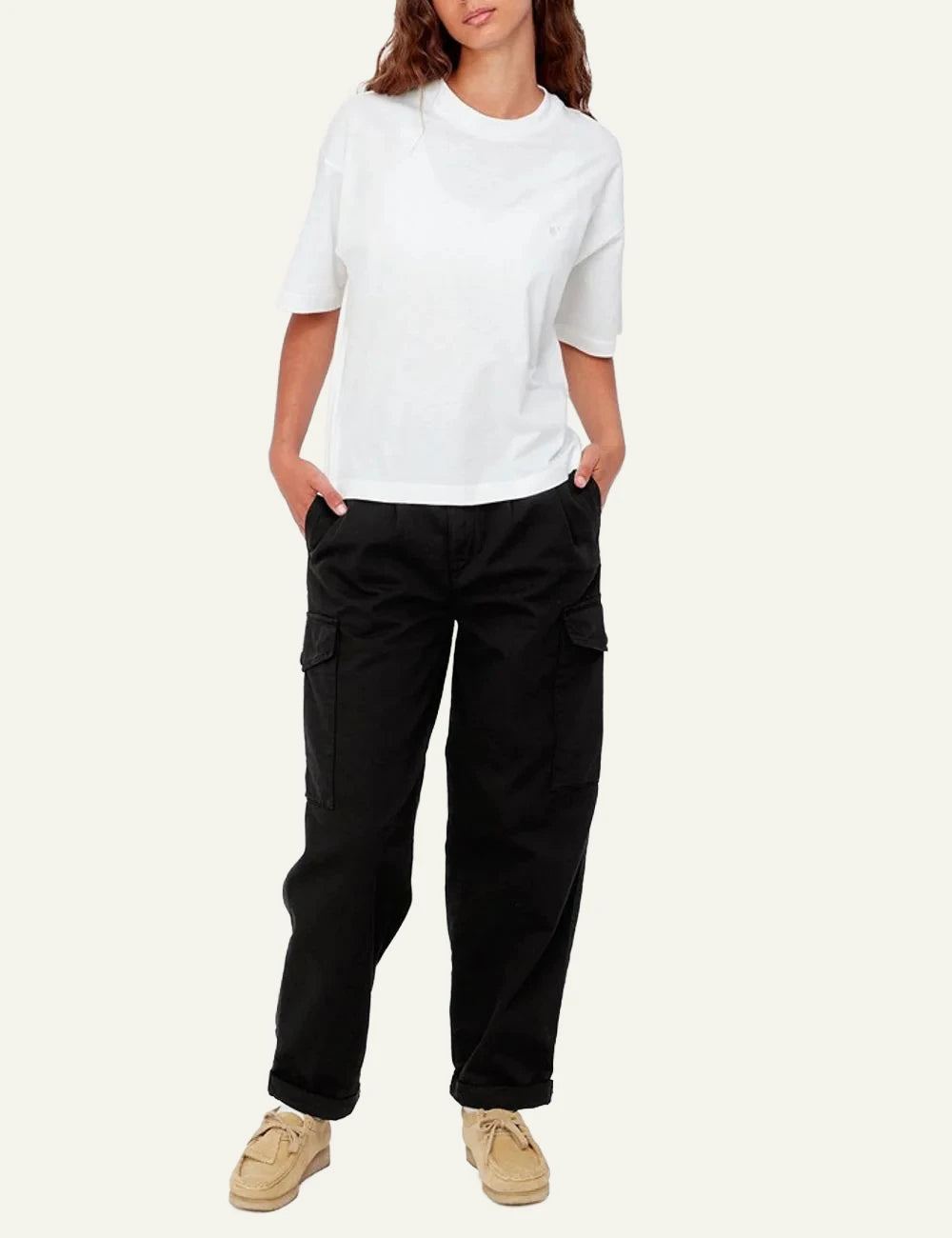Carhartt WIP Chester t-shirt se white me kentimeno logo sto stithos