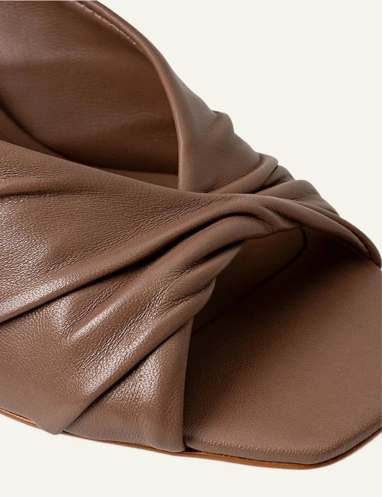 Carrano mule sandal leather brown twist front detail view