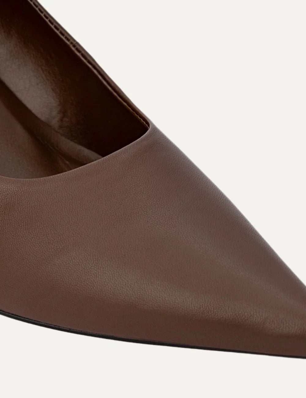Carrano Women’s Brown Leather Stiletto Pumps toe details