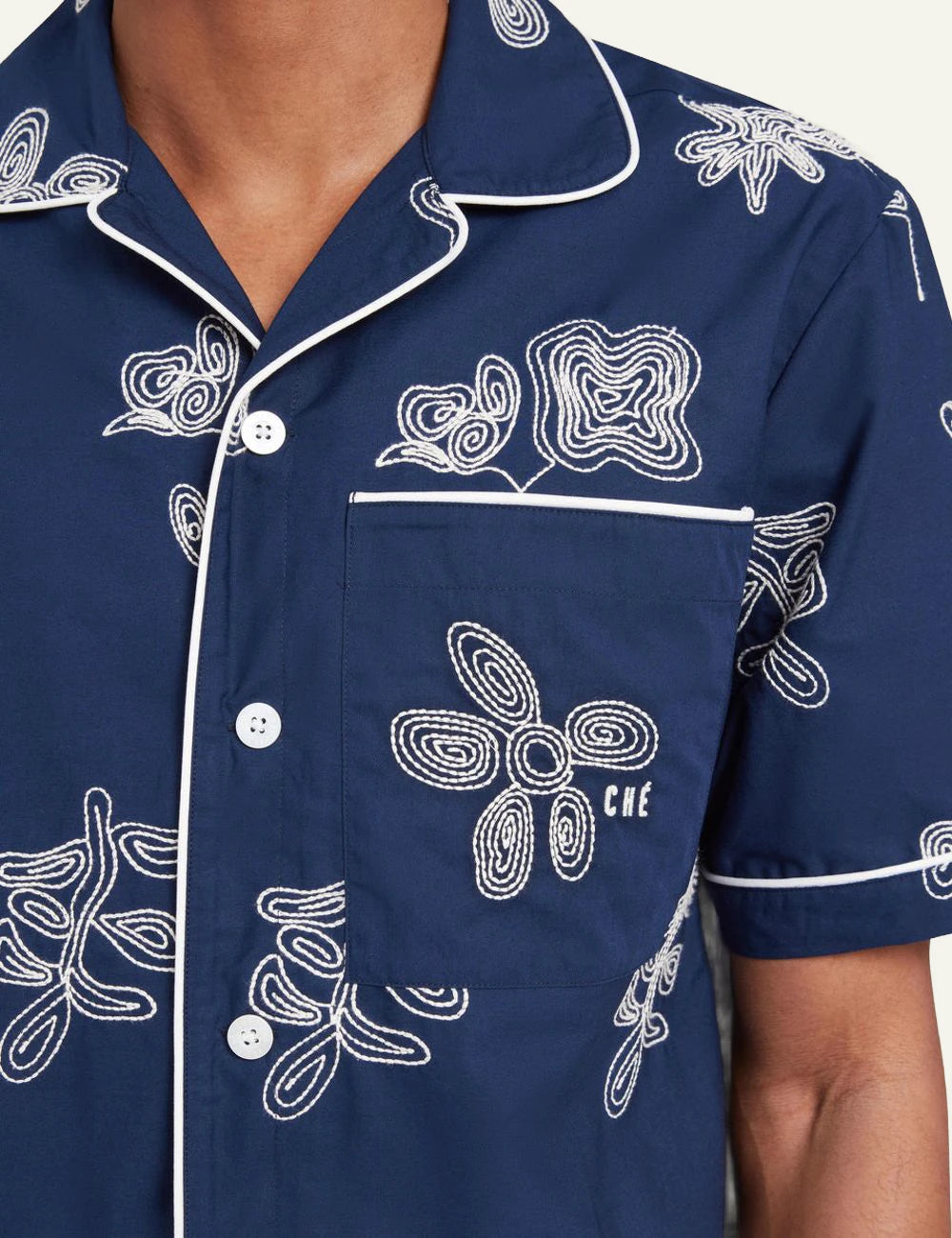 Che blue embroidered shirt floral pattern front detail