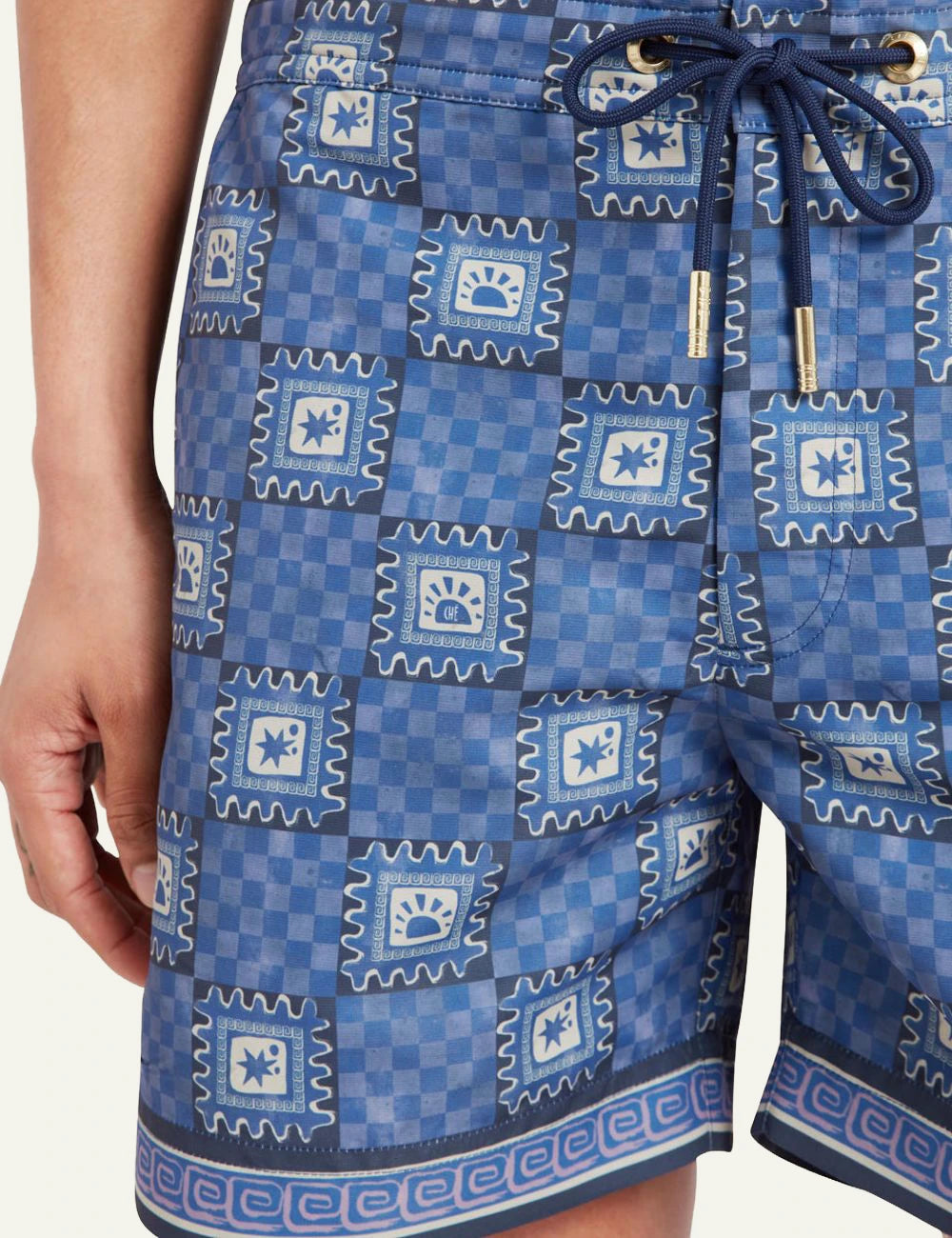 Che blue printed magio tile pattern swim shorts front detail