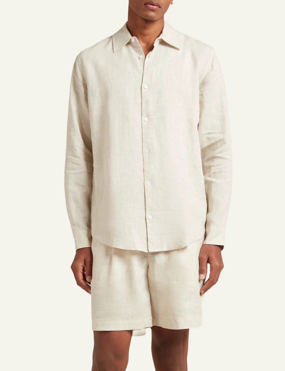 Che oat linen shirt slim fit long sleeve front model