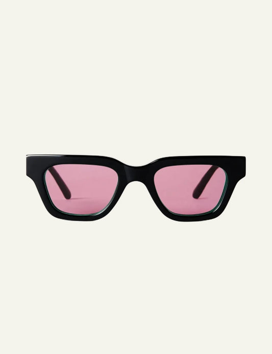 Chimi 11 Lab Black sunglasses with light purple lenses front view