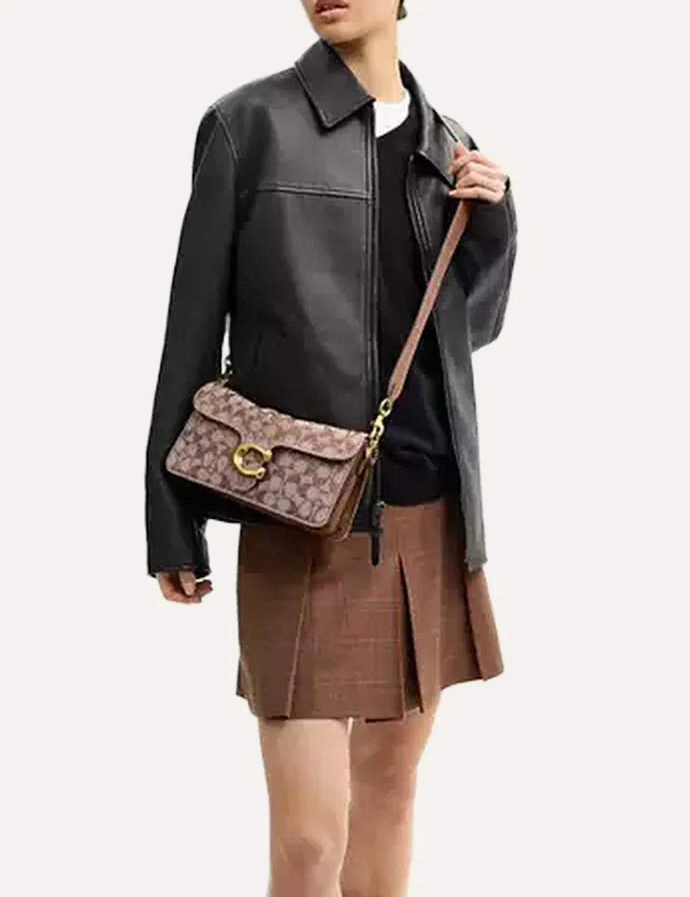 Coach women beige brown Signature jacquard shoulder bag with gold C logo model