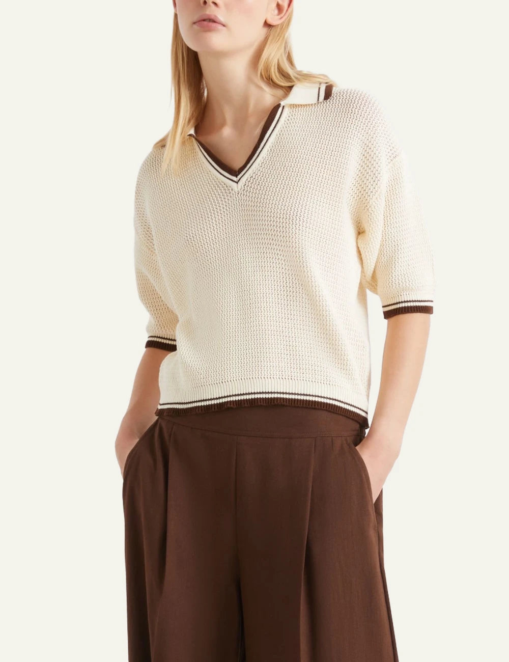 Cream Short Sleeve Knit Polo Top With Contrast Trim Front model