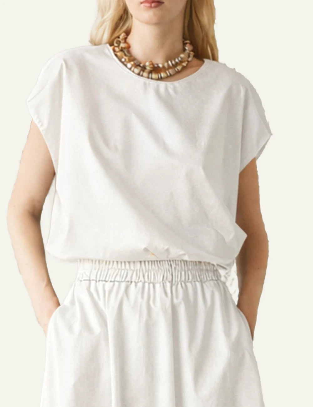 Devotion Twins crop top cotton poplin off white sleeveless front model view