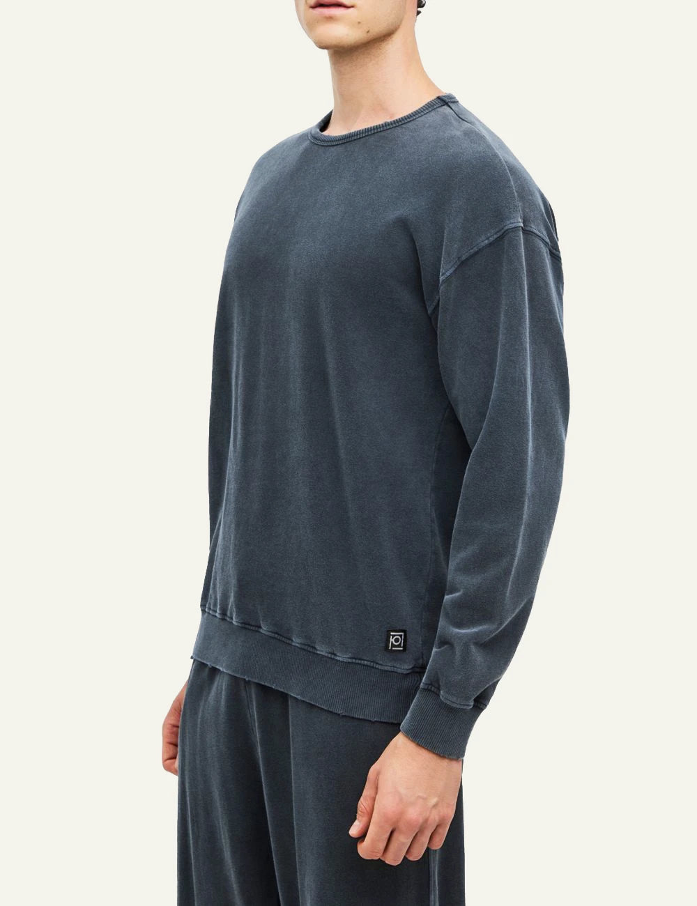 Men's Dirty Laundry dark blue cotton crewneck sweatshirt with faded finish side