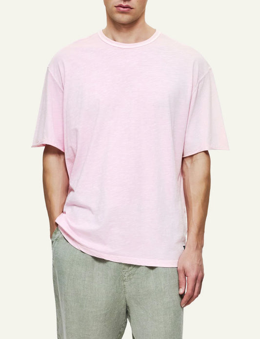 Dirty Laundry oversized t-shirt bubblegum front look