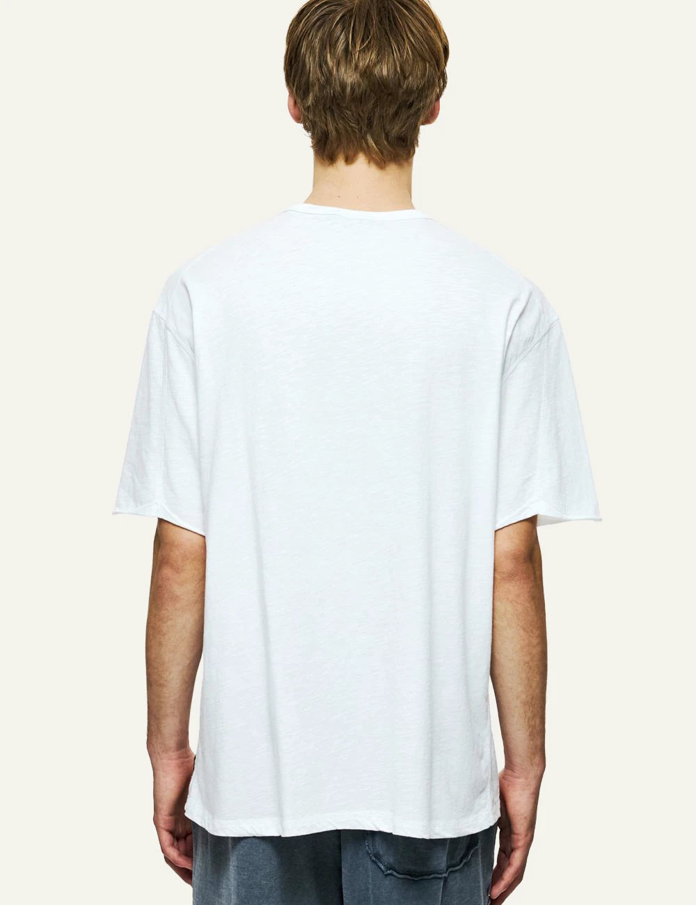 Dirty Laundry oversized t-shirt white back look