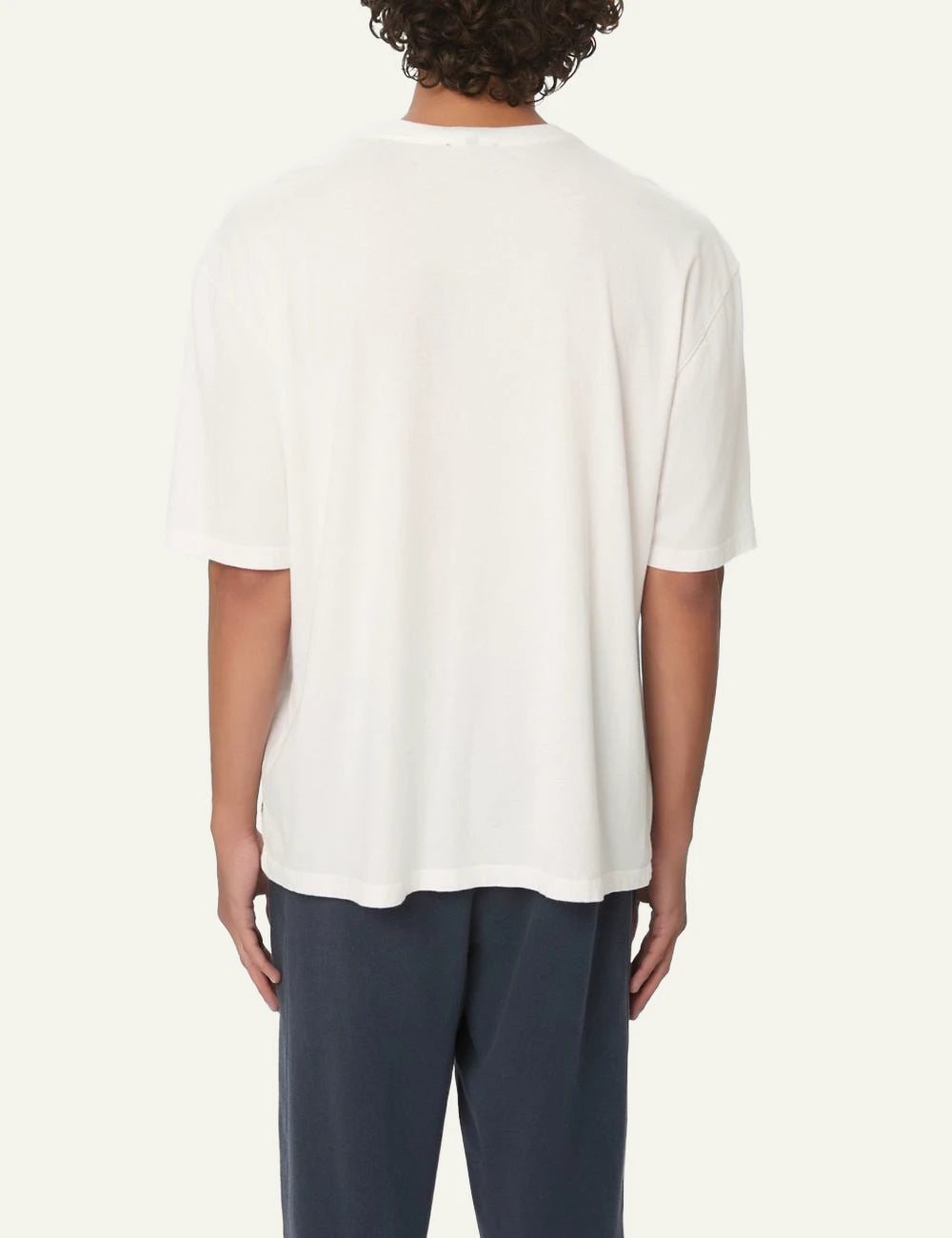 Dirty Laundry oversized t-shirt white back look