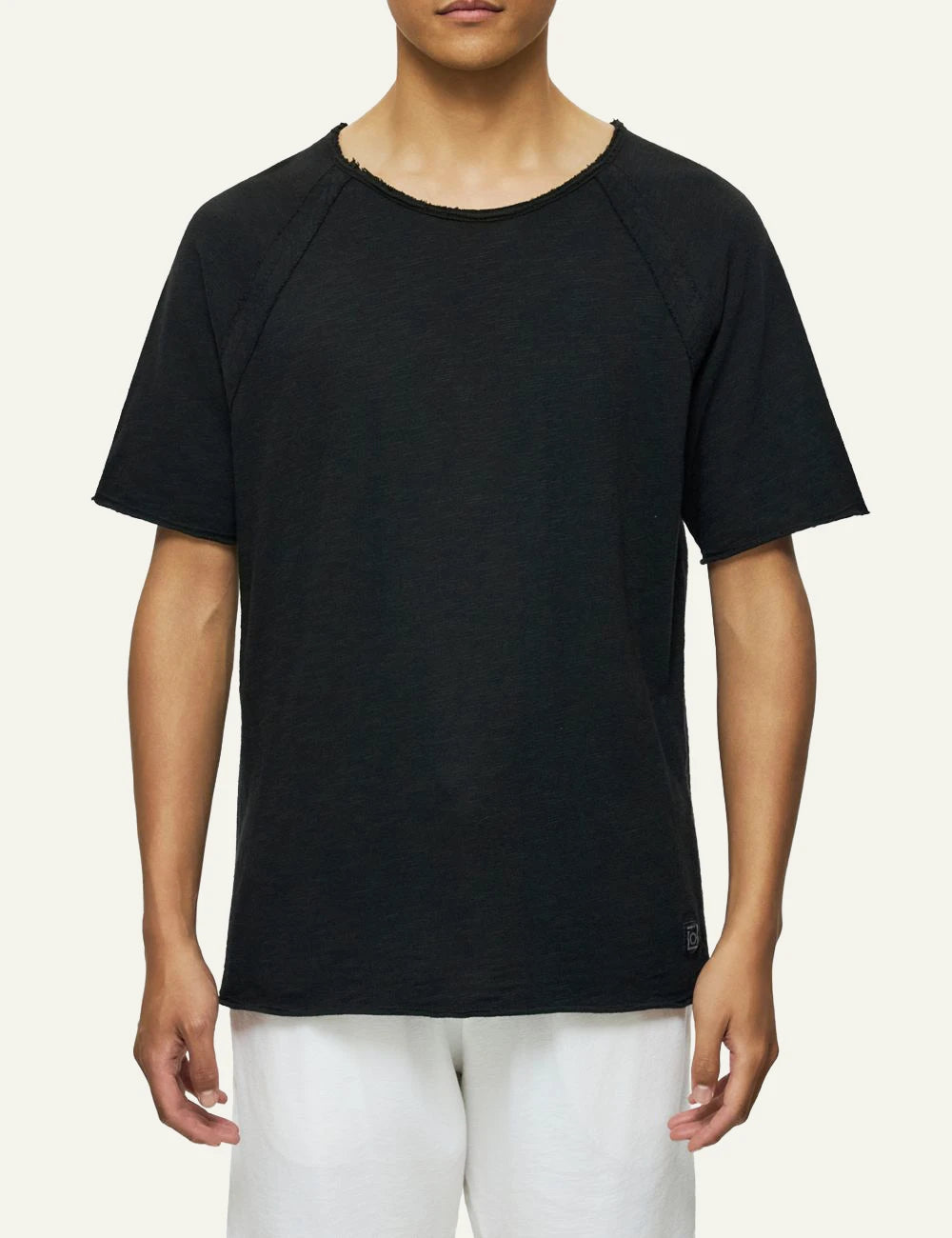 Dirty Laundry raglan t-shirt black front look