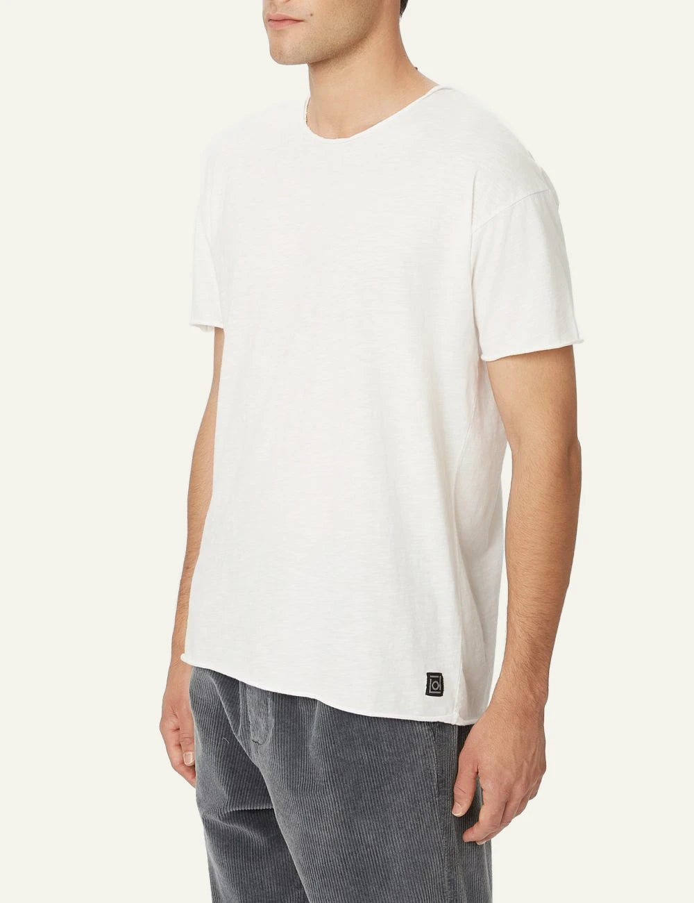 Dirty Laundry relaxed sleeves t-shirt white side look