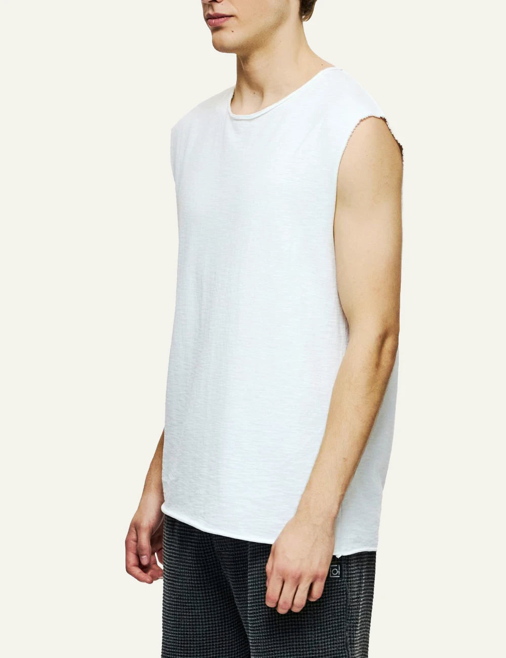 Dirty Laundry sleeveless slub top white raw edges casual side model view