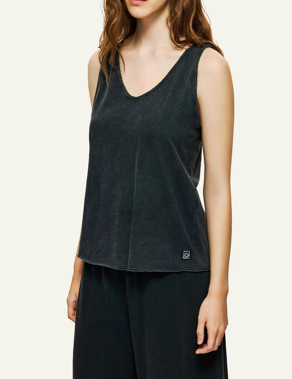 dirty laundry tank top black slub cotton v neck side model view