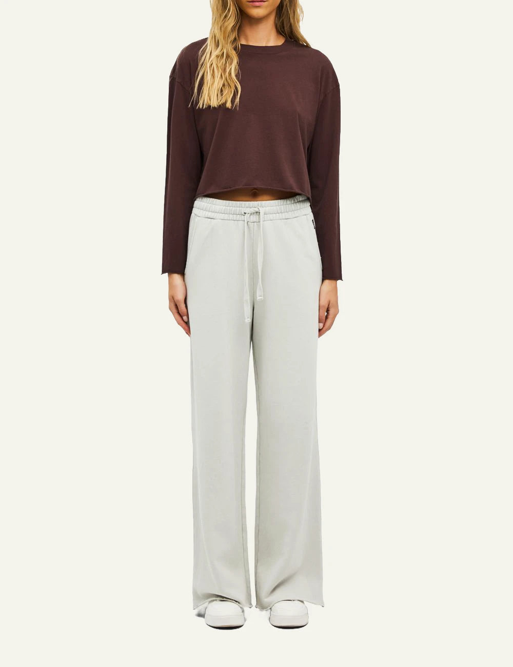 Women's Dirty Laundry dark burgundy cotton boxy cropped long sleeve top full body