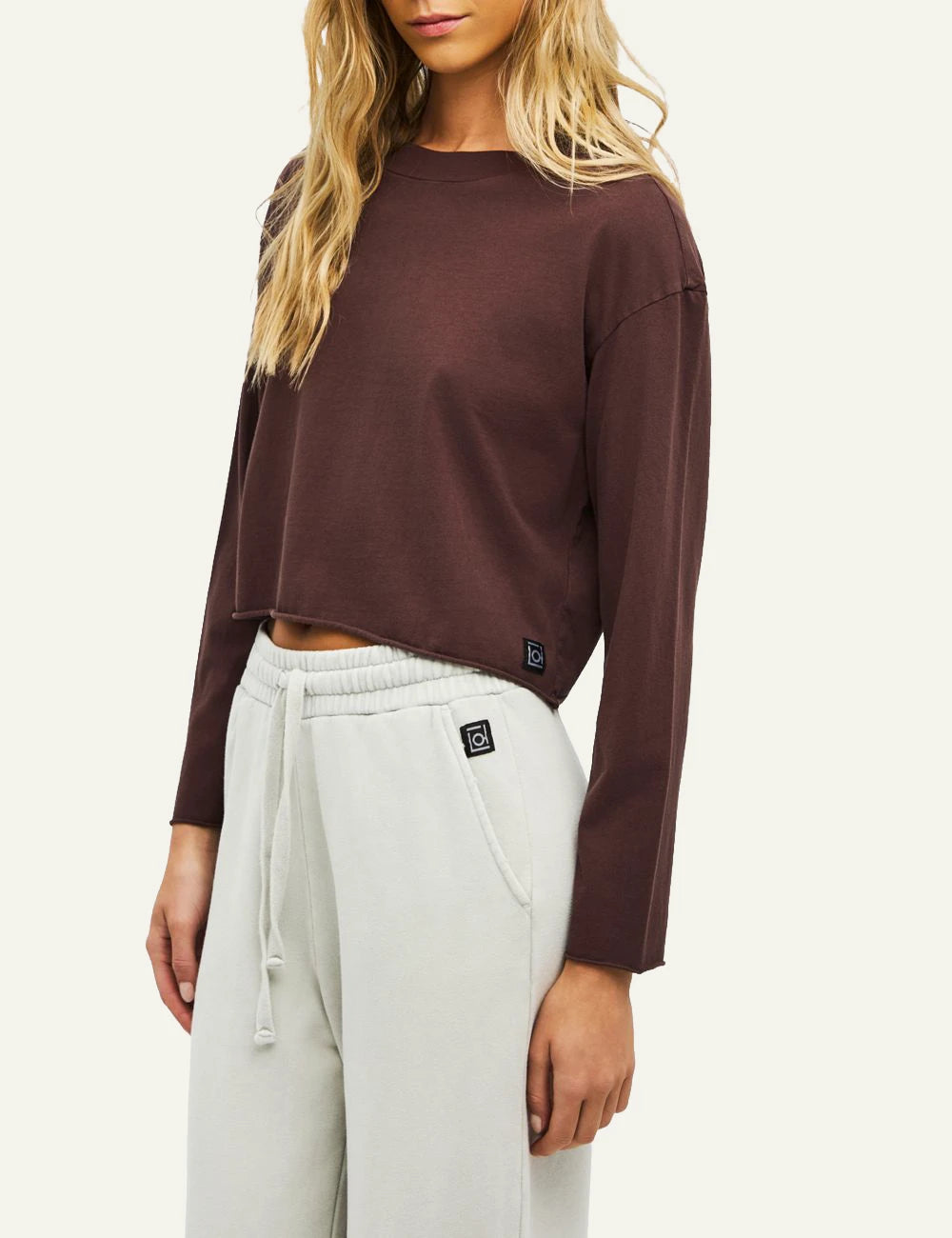 Women's Dirty Laundry dark burgundy cotton boxy cropped long sleeve top side