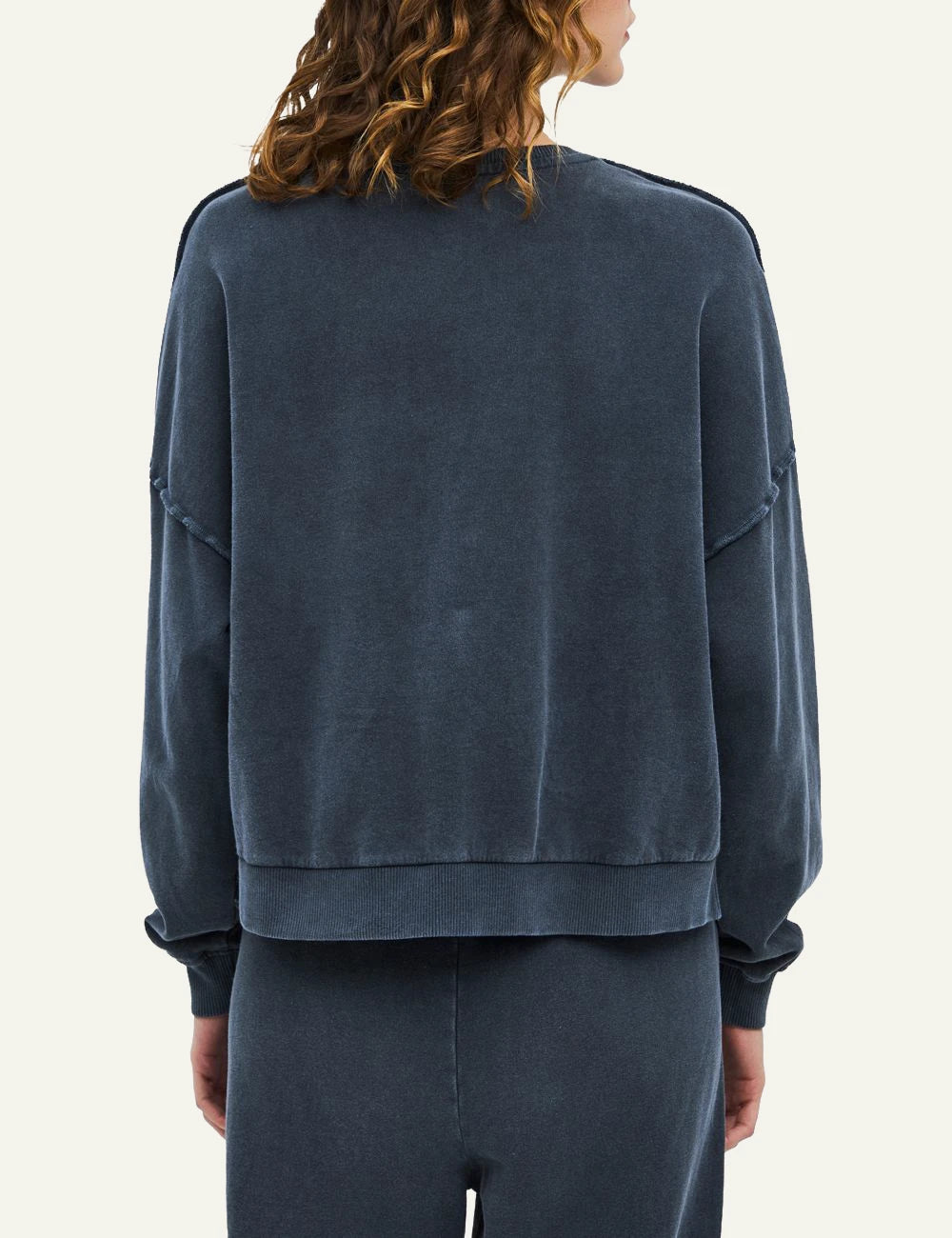 Women's Dirty Laundry faded blue oversized cotton sweatshirt with exposed seams back