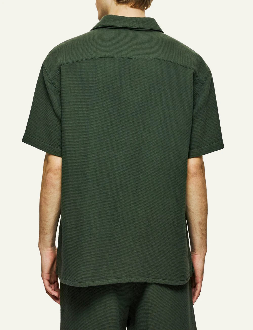 Dirty Laundry skouro prasino mini waffle shirt with chest pocket back view