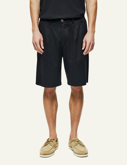 Dirty Laundry skouro mple pleated bermuda shorts with elastic waist front detail