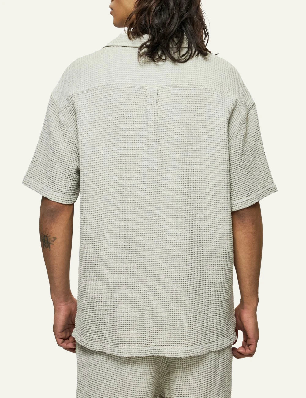 Dirty Laundry andriko ecru waffle shirt back view