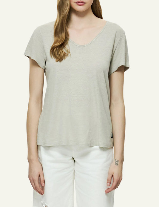 Dirty Laundry gynaikeio beige V-neck linen blend T-shirt front view