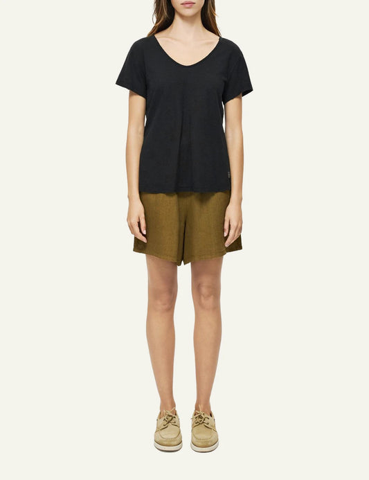 Dirty Laundry gynaikeio black V-neck linen blend T-shirt front view