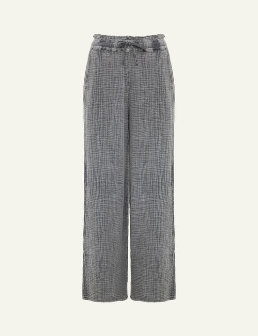 Dirty Laundry gkri wide leg pants with textured fabric front view
