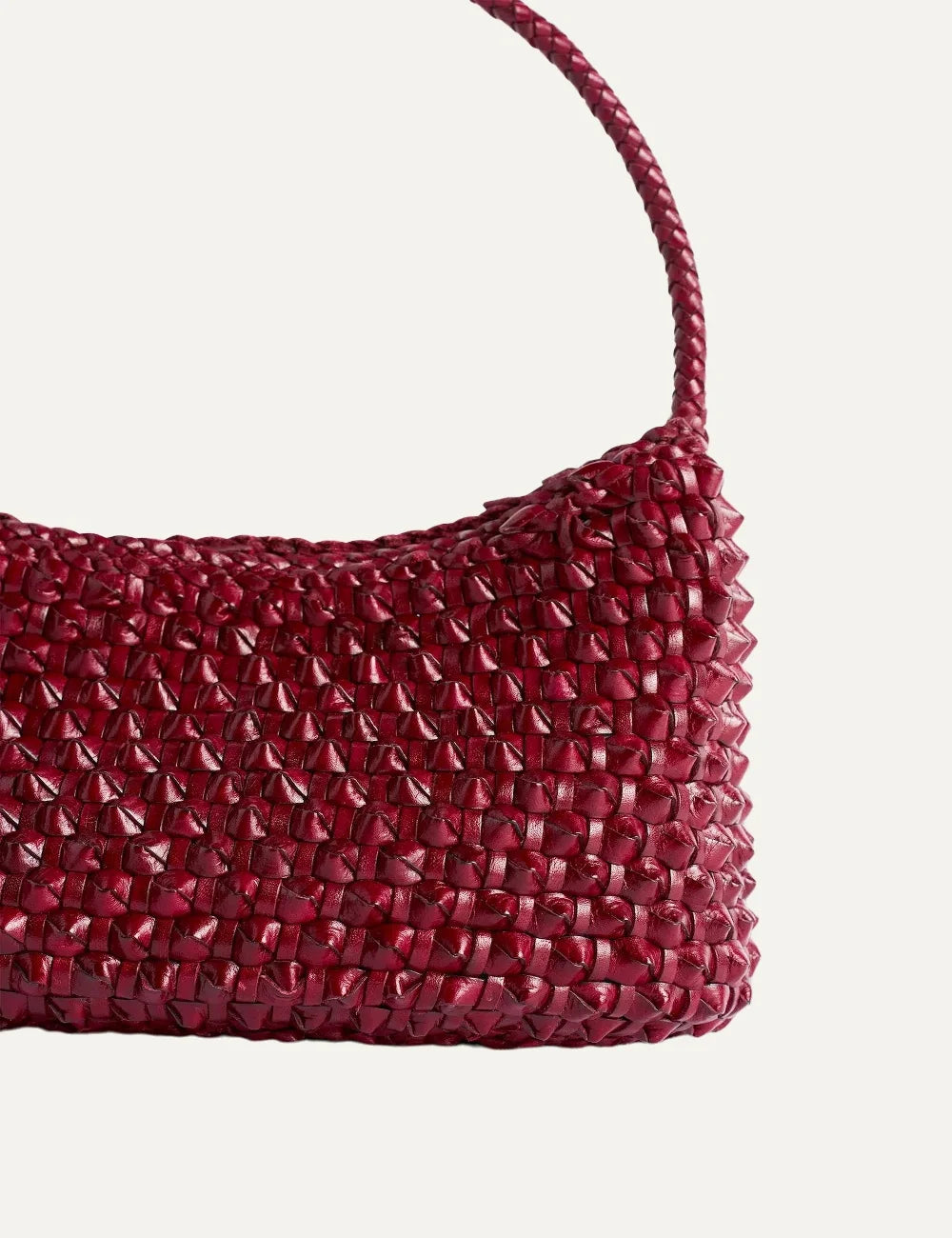 Dragon Diffusion women Basil Cactus bordo handwoven buffalo leather shoulder bag alf close up view