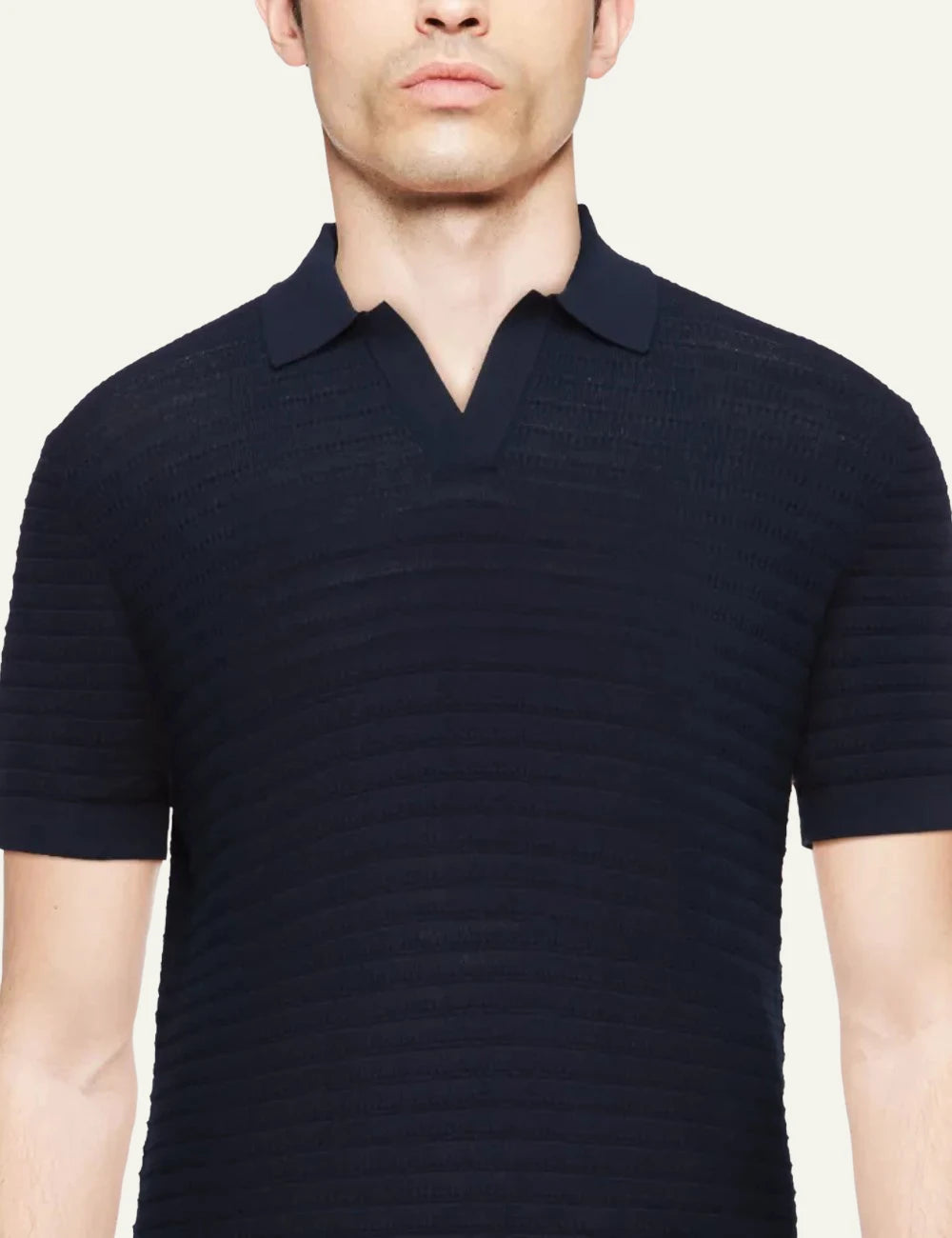 Drykorn BRAIAN knit polo shirt navy short sleeve V-neck textured regular fit front detail view