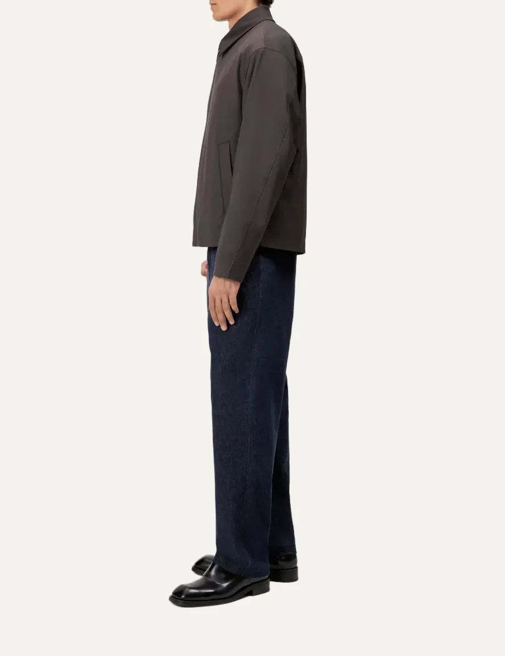Drykorn men's dark brown Rikko jacket with a classic shirt collar, silver front zipper, long sleeves and side pockets side