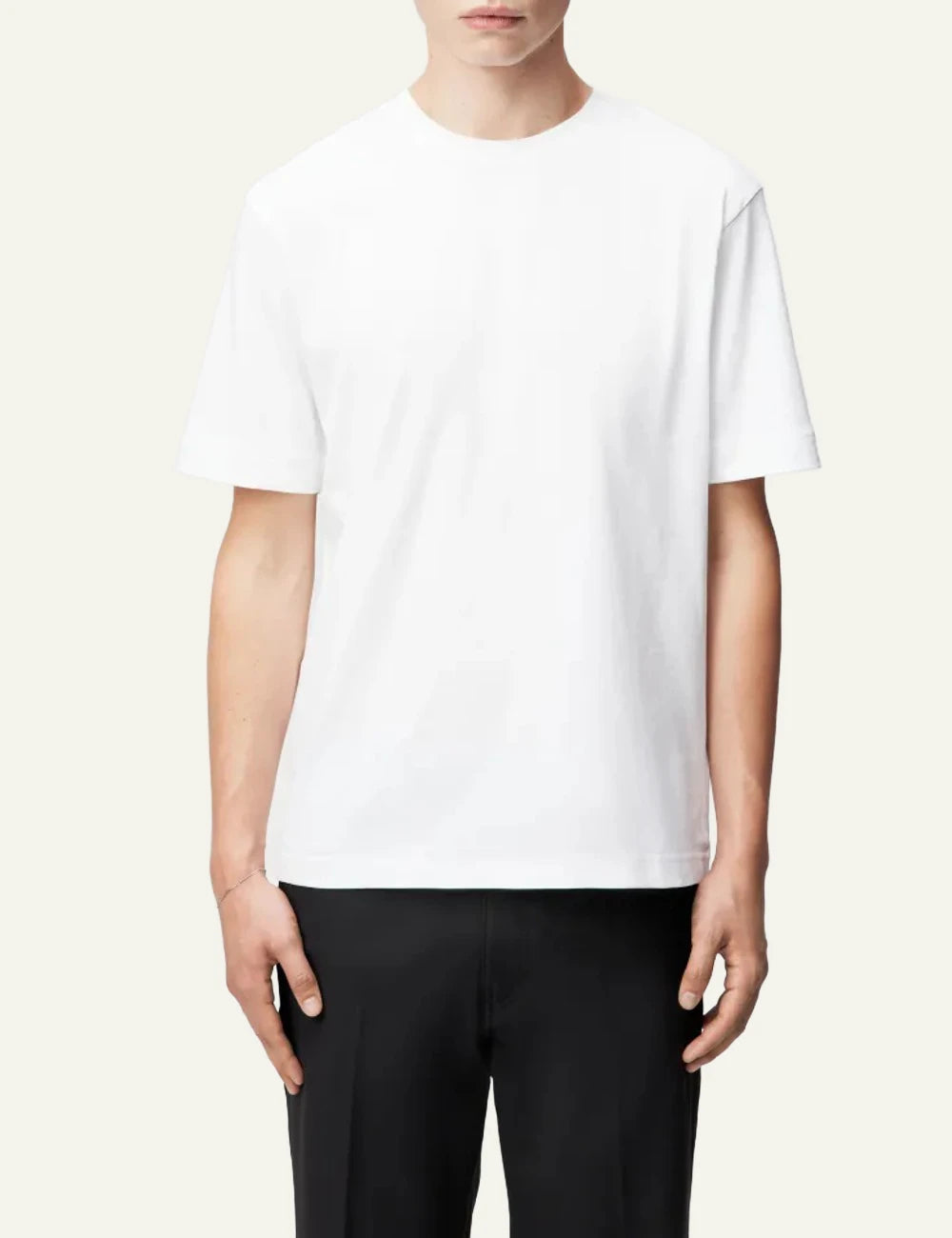 Men's Drykorn Raphael white cotton crew neck regular fit T-shirt model