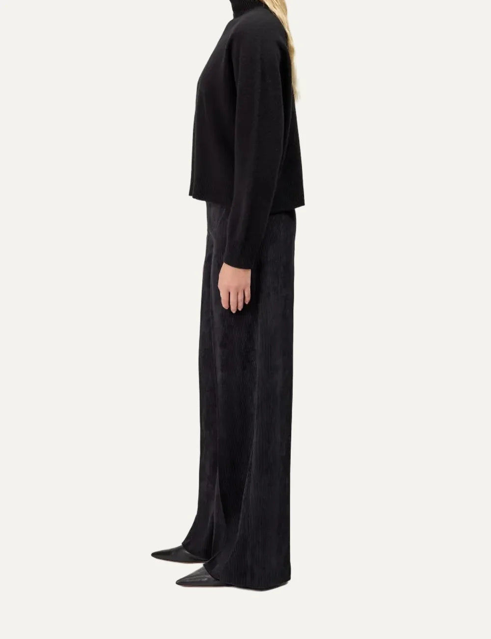 Drykorn women's black cropped wool knit sweater with a ribbed turtleneck, long sleeves, ribbed trims and side slits side