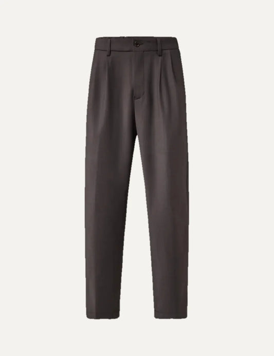Drykorn women's dark brown tailored trousers with front pleats, wide legs, belt loops and a relaxed fit.