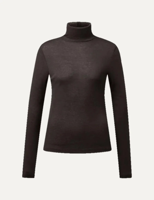 Drykorn women's dark brown slim-fit turtleneck top with long sleeves and soft jersey fabric.