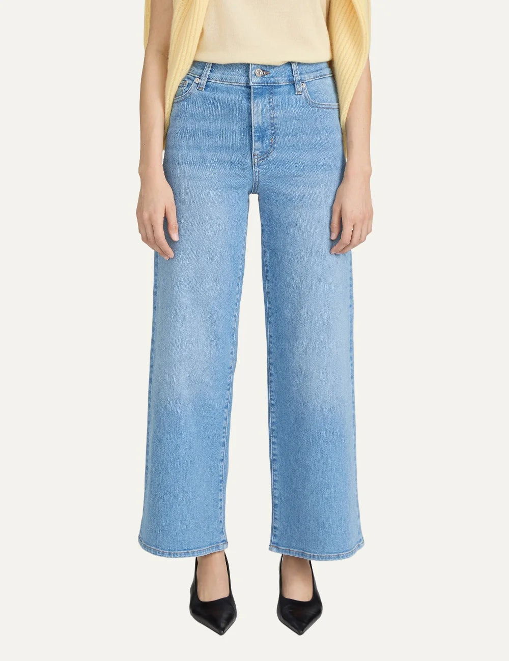 FRAME women's blue denim high rise wide leg flare jeans model