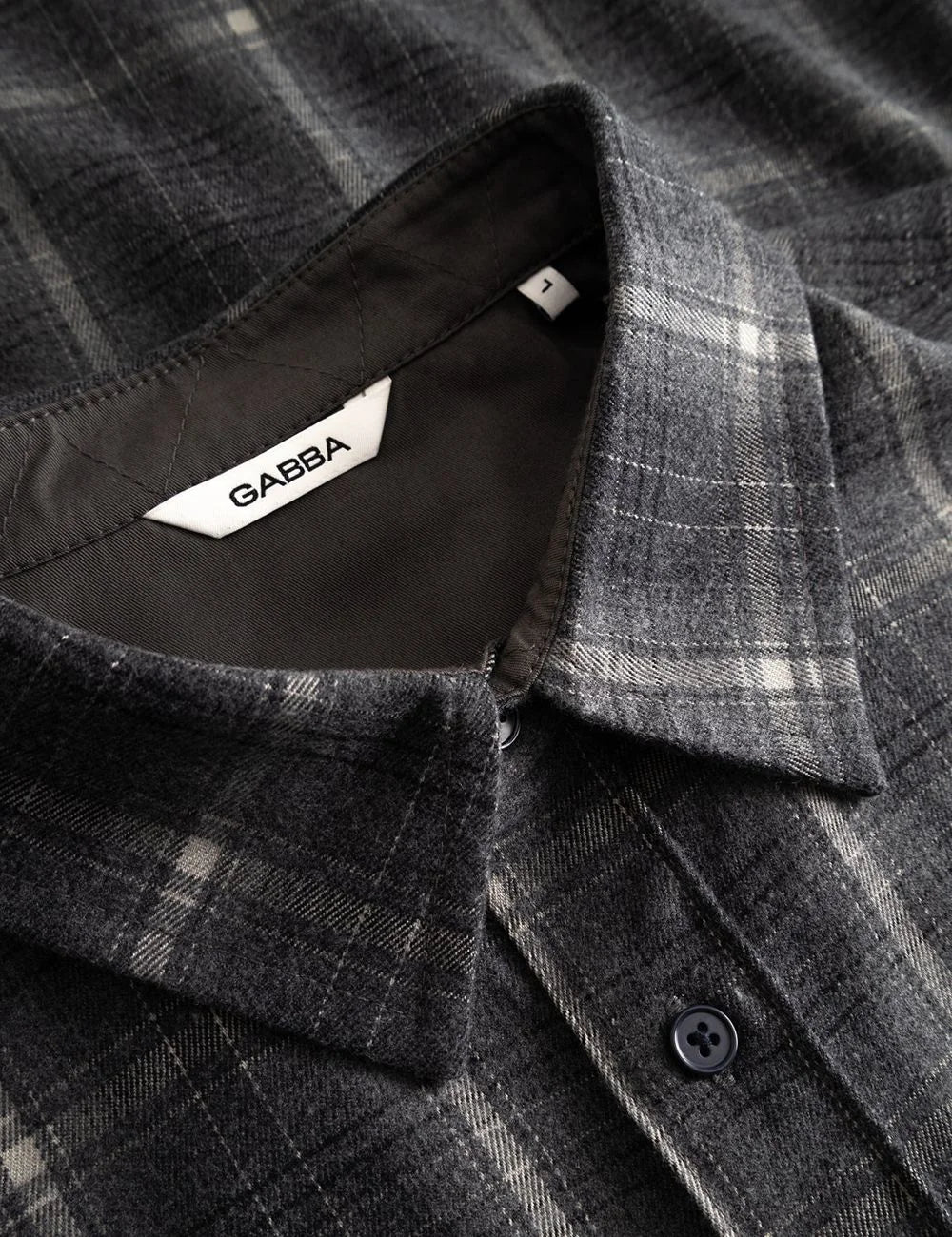 Gabba Men’s Grey Checked Long-Sleeve Shirt detail