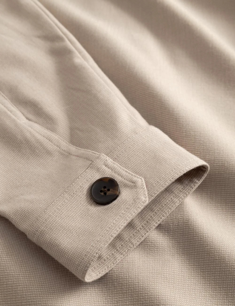 Gabba overshirt beige micro pattern button front chest pockets detail view