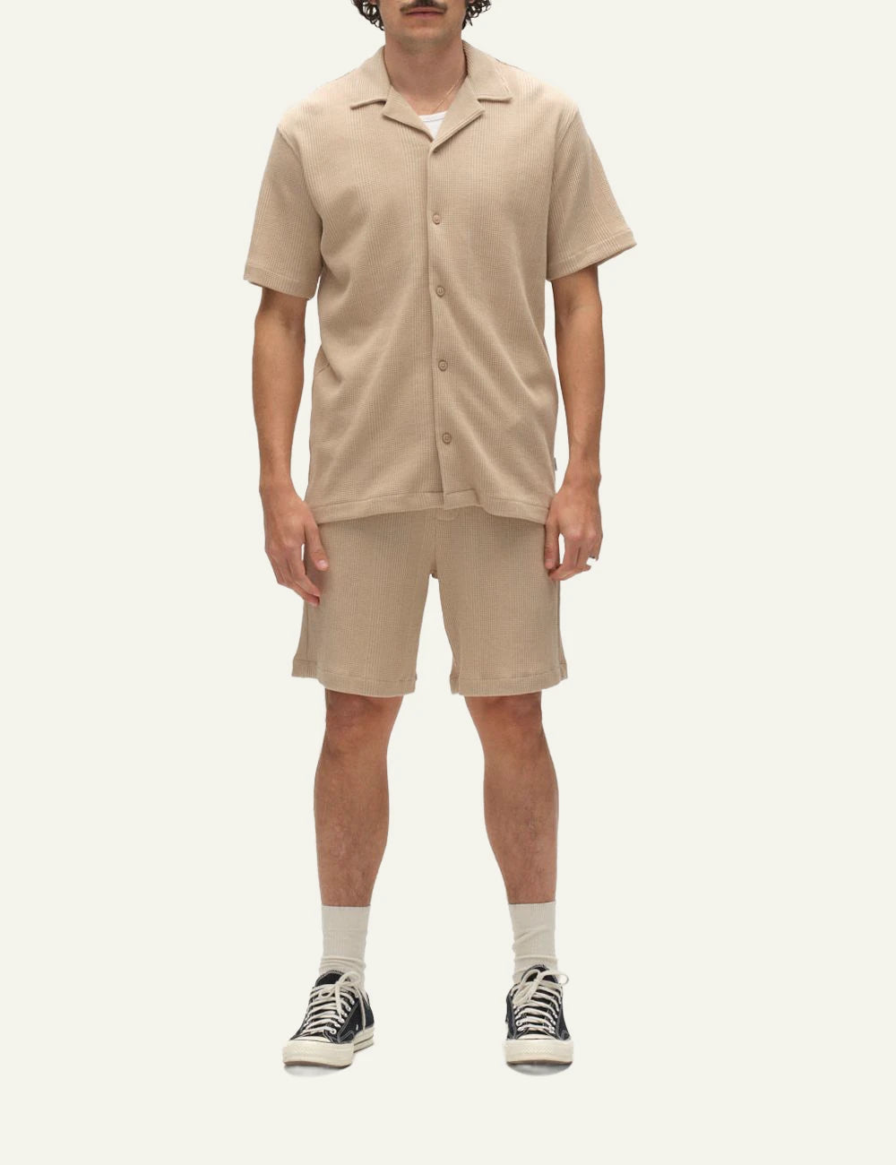 gabba drawstring shorts textured sand front model view