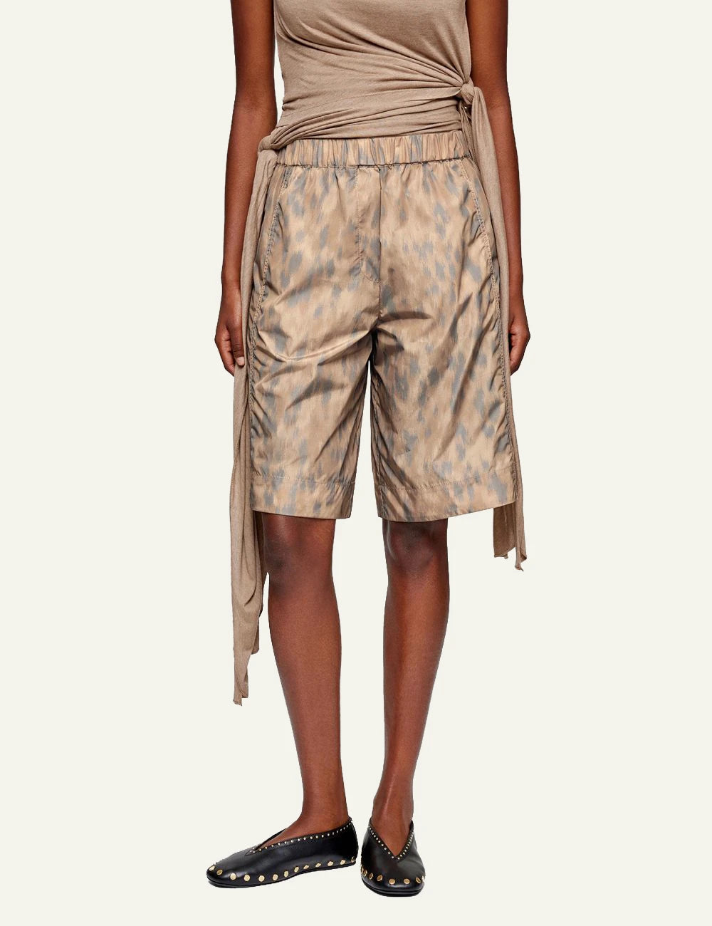Ganni flyweight nylon shorts print beige relaxed fit model